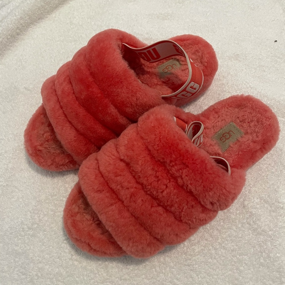 Ugg Fluff Yeah - image 1